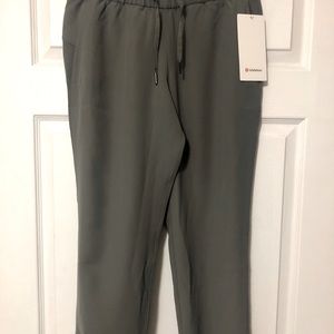 Lululemon On the Fly Pant NWT